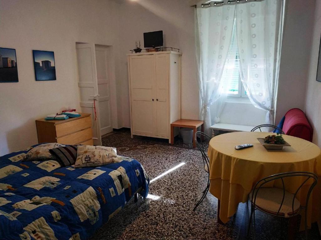 Camera Familiare con Bagno in Comune